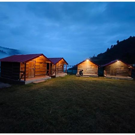 Hotel Oak Camp Valley, Chakrata Exterior foto